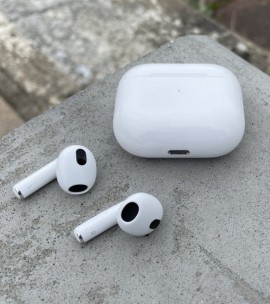 Airpods noise cancelling online microphone